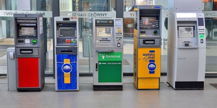Limity wypłat z bankomatów